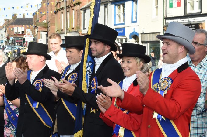 Annan ROM crowning ceremony