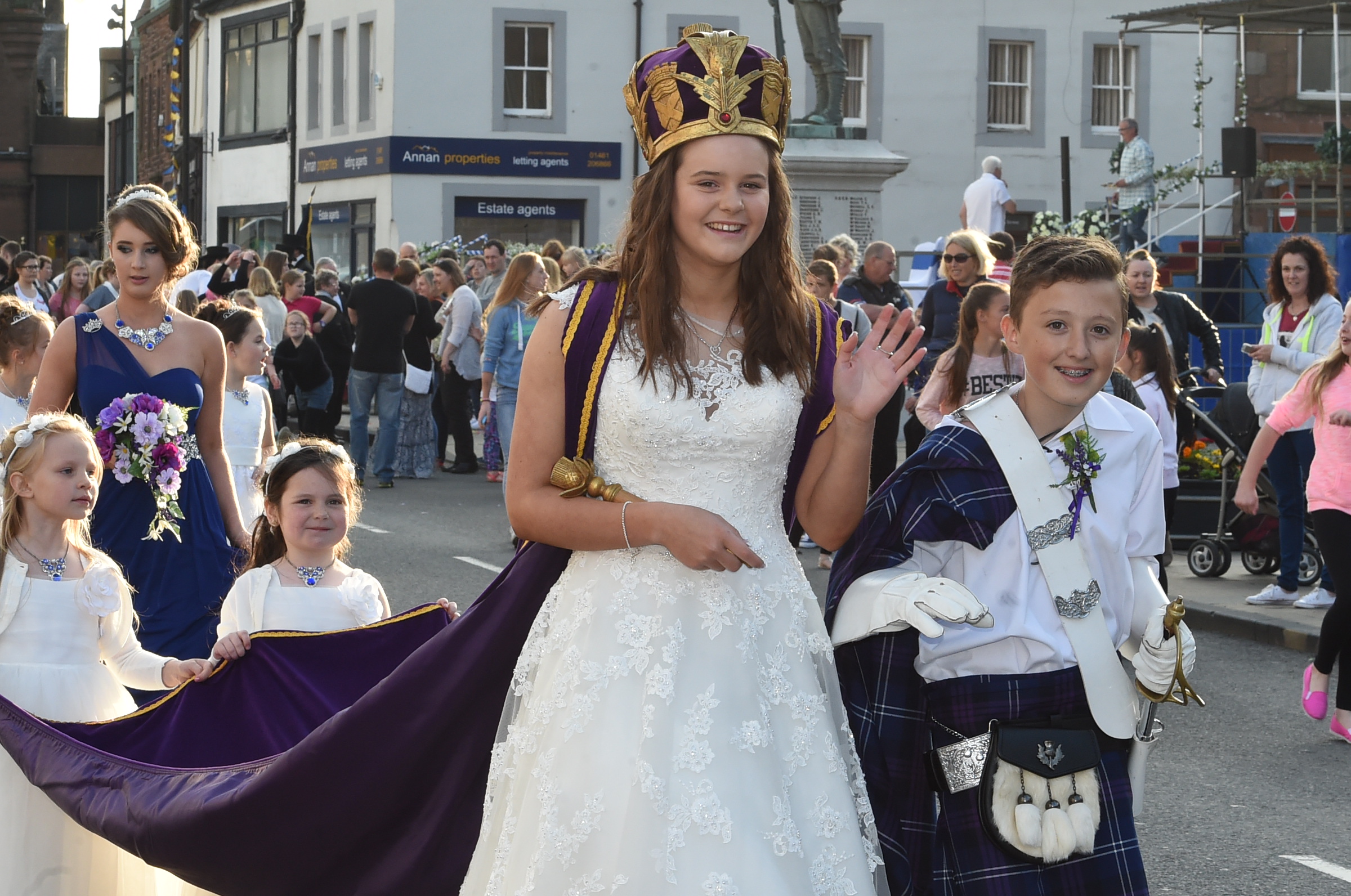 Annan's Queen of the Border crowned