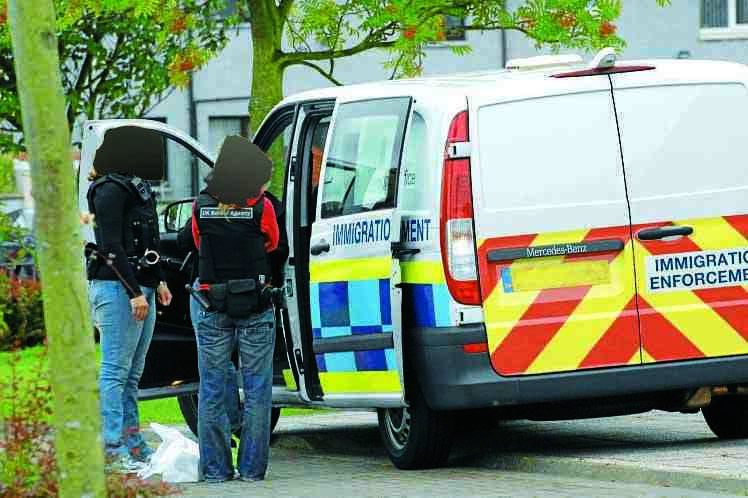 Gang jailed after sham wedding at Gretna
