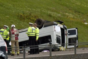 ‘Hero’ driver helps at minibus crash