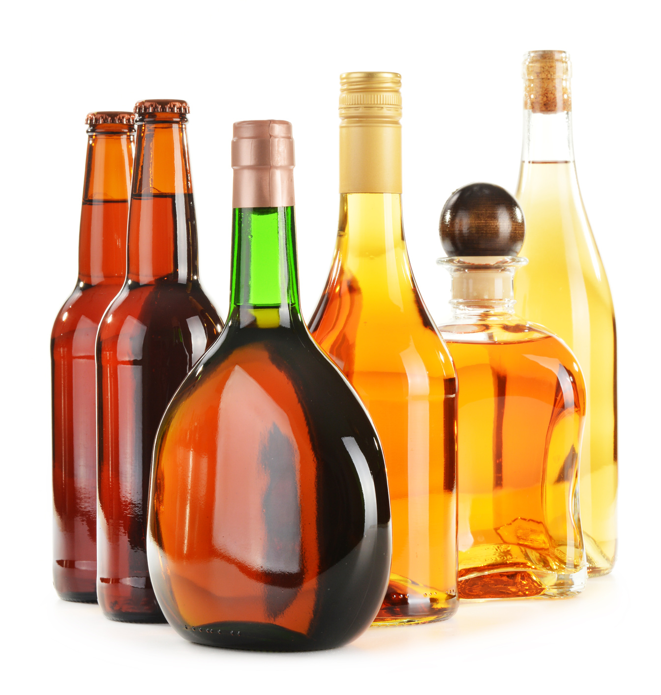 Men sought over high-value booze theft