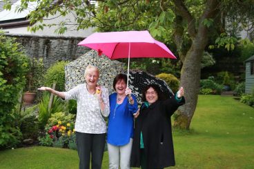 Gardeners get out and about on floral trail