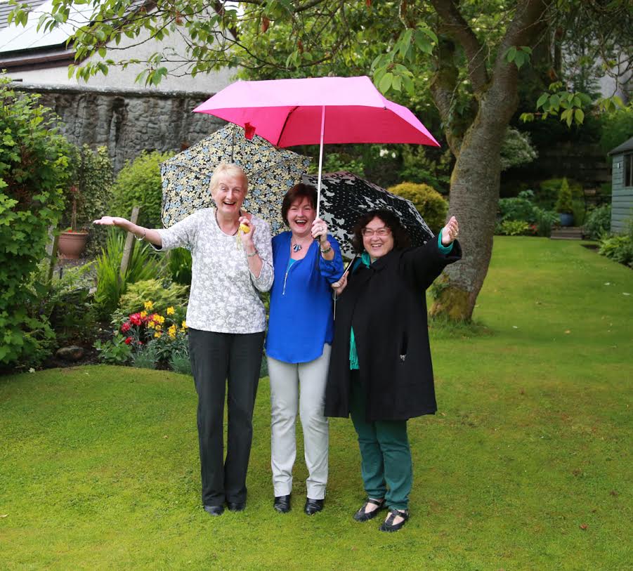Gardeners get out and about on floral trail