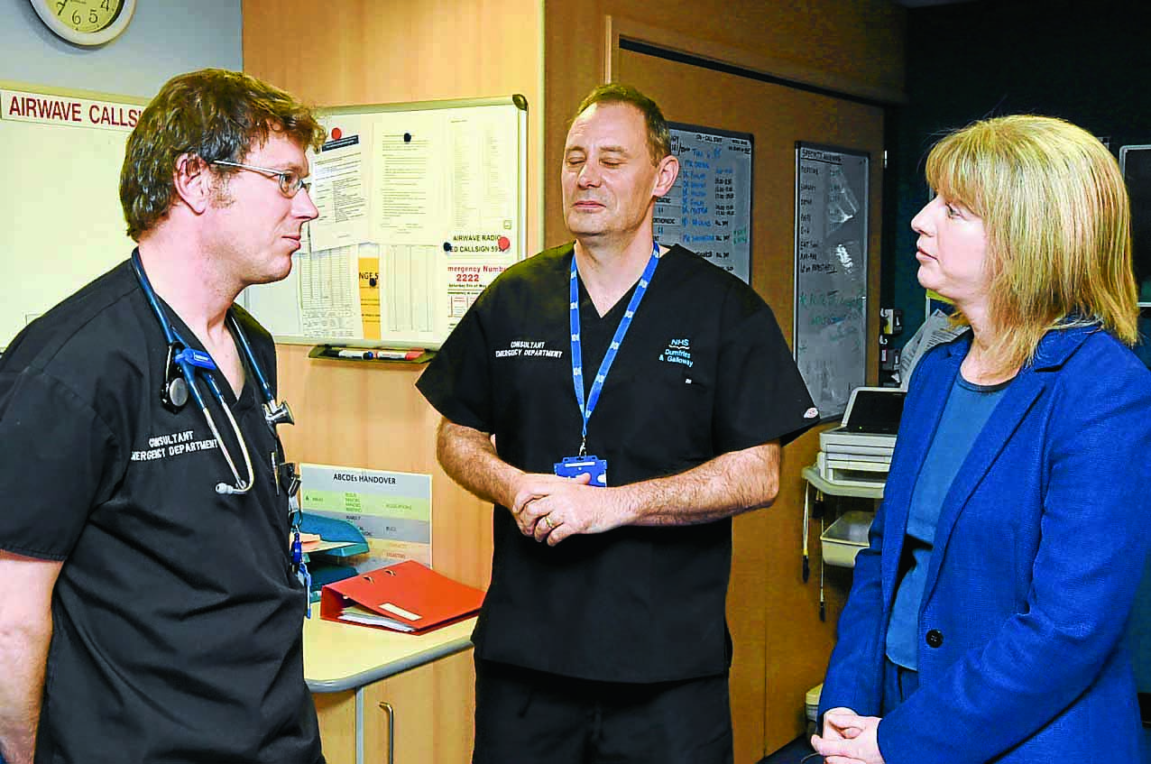 Health Secretary praises NHS staff for efforts