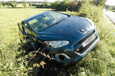 Annan drivers in two-vehicle A75 crash