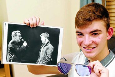 Spotlight on Annan teen at U2 concert