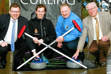 Top names on curling tour