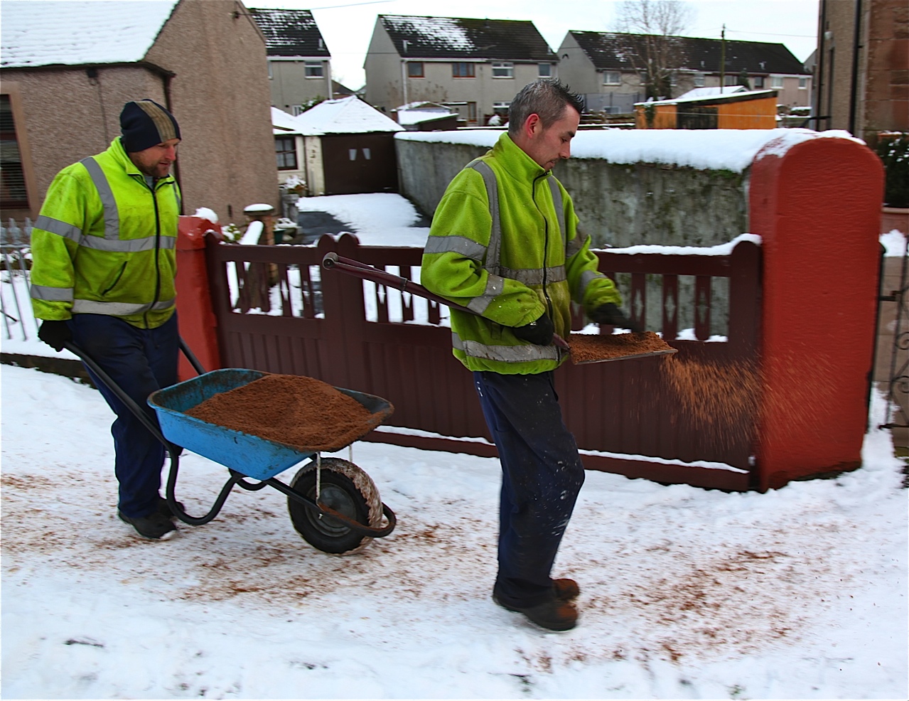 Roads and pavements alert after snow