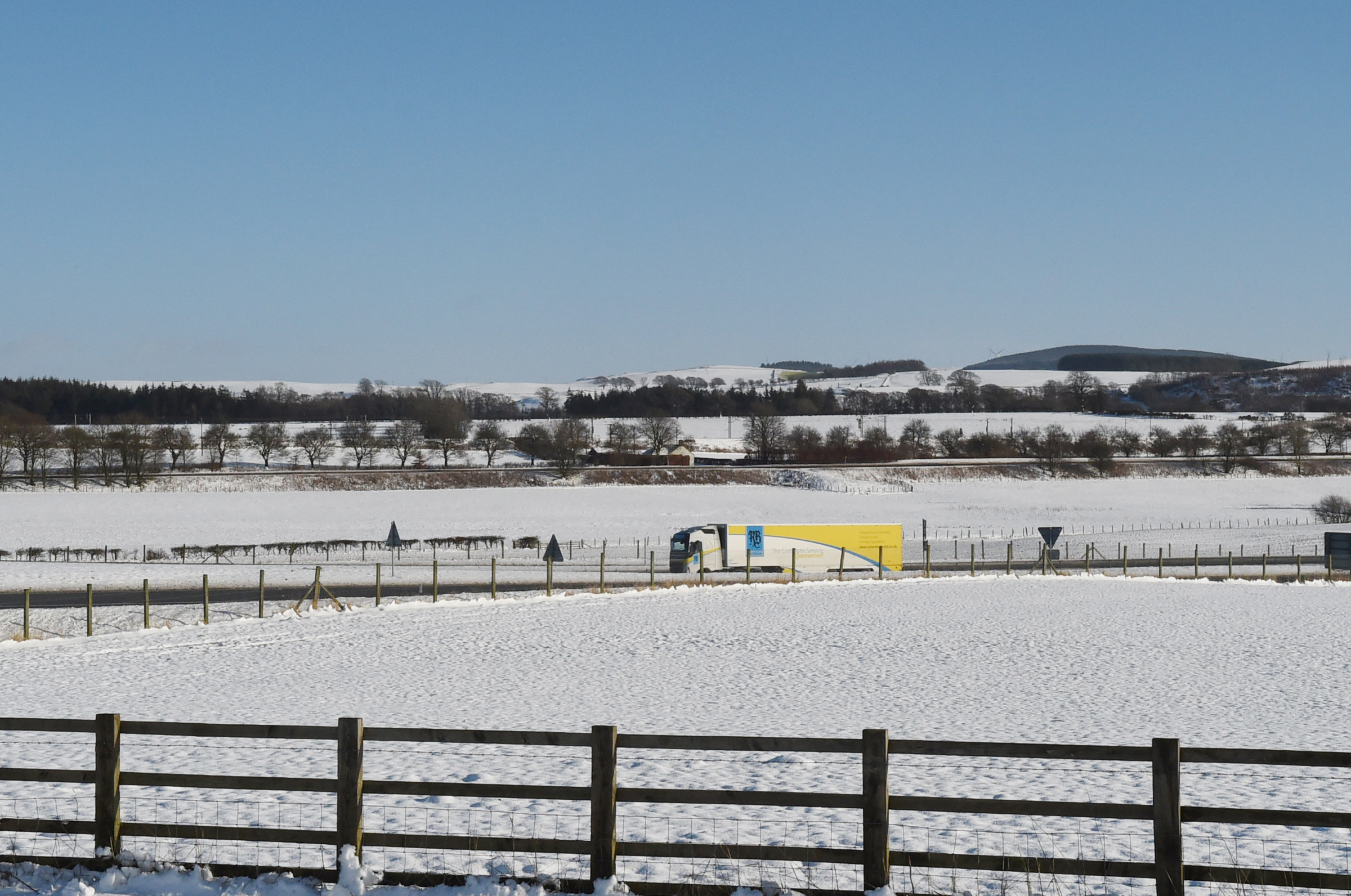 Cold snap brings snowfall to region