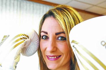 Fight night first for fundraiser Lesley