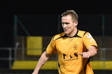 Top striker leads Annan’s play-off push