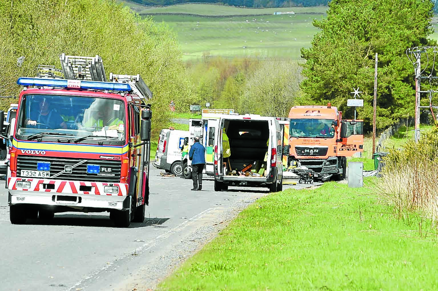 A701 re-opens after crash