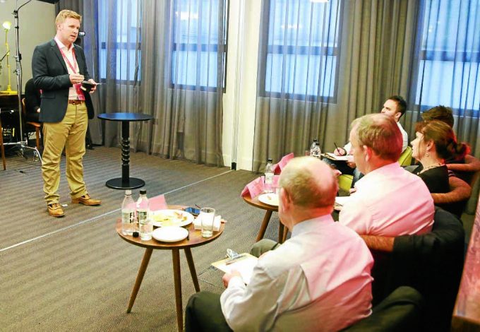 Toby pitches to the Voom panel