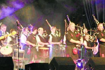 Pipers line up for surprise show