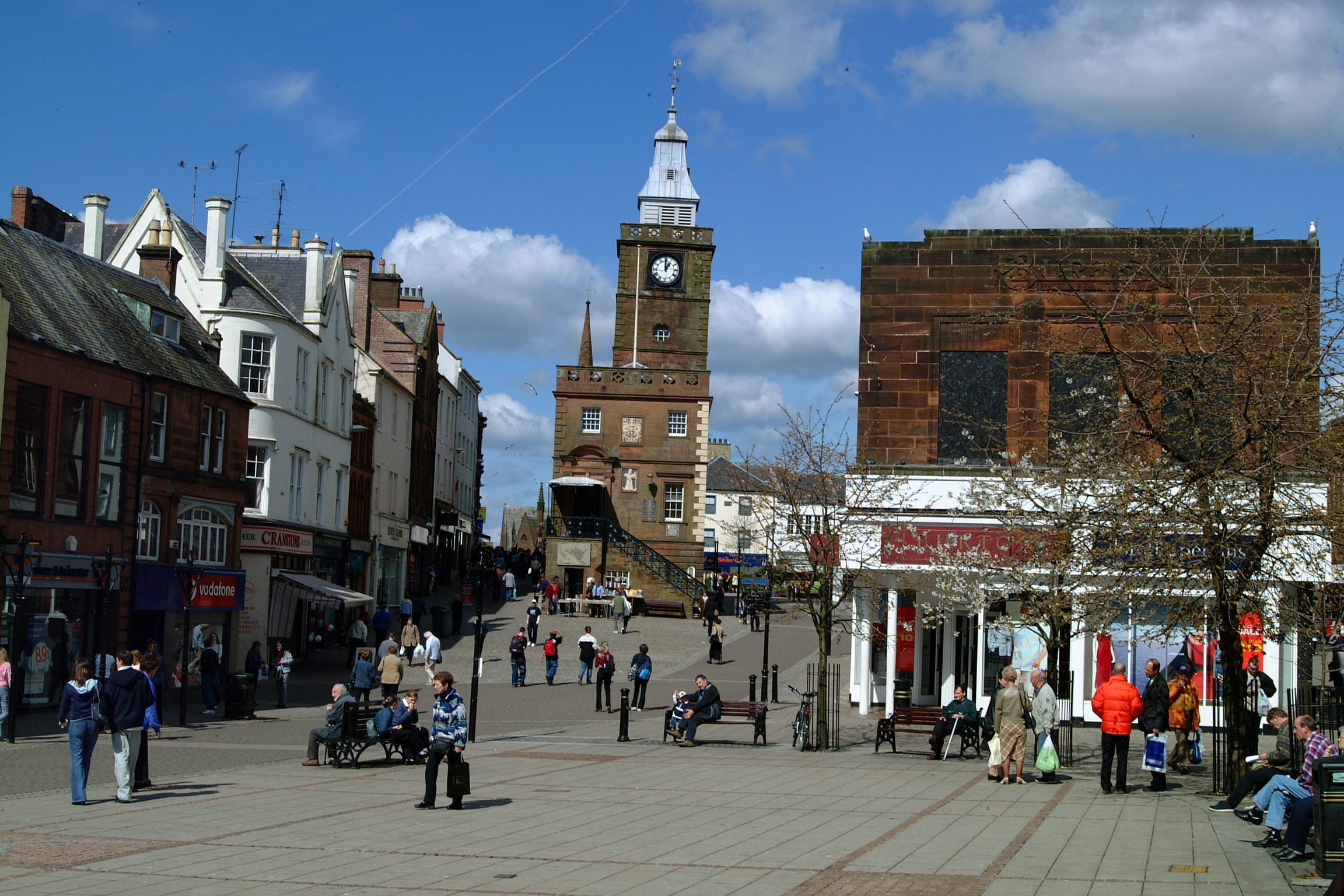 Fightback to save Dumfries town centre