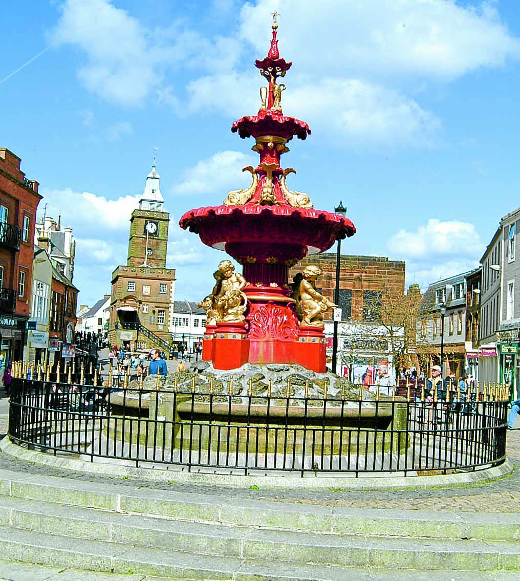 Crowdfunding push for fountain makeover