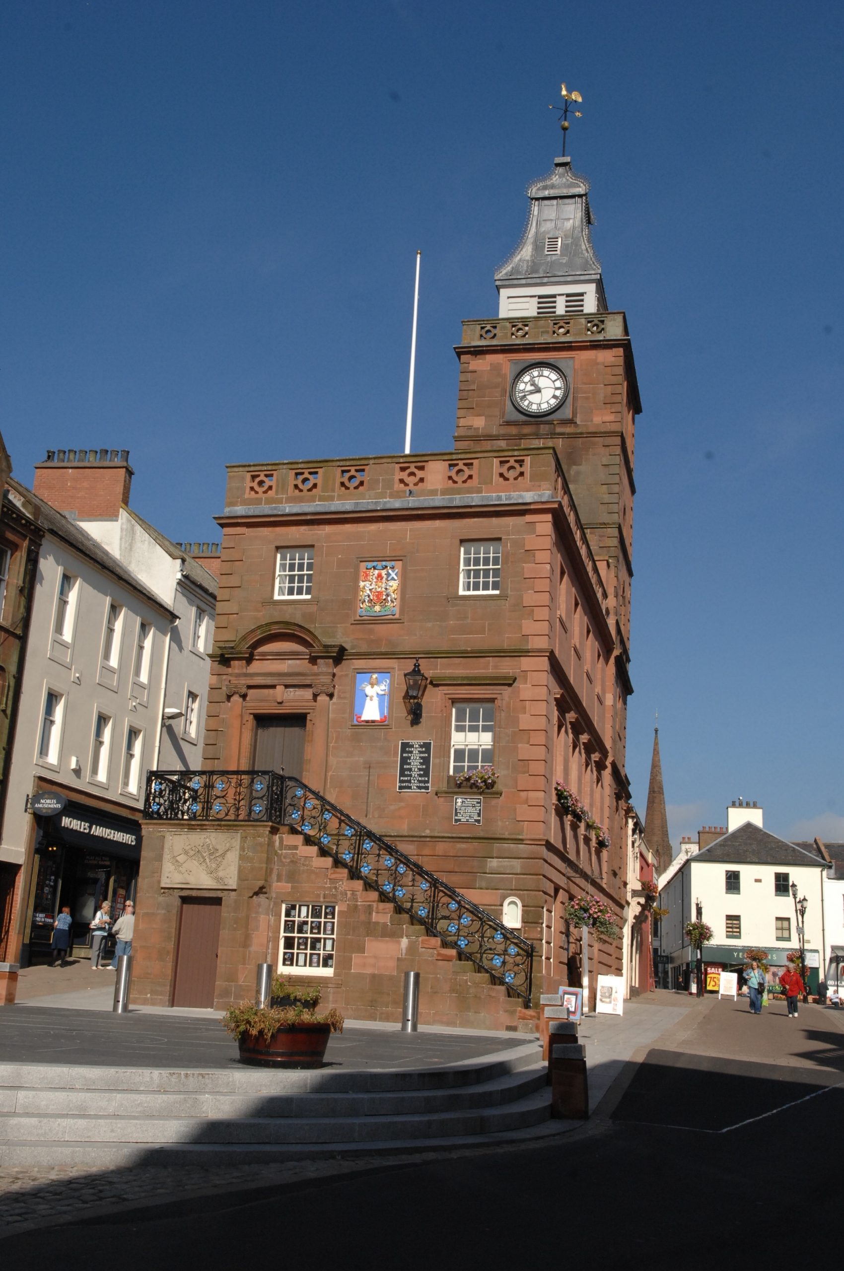 £1.5m for town centres