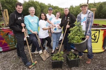 Great Big walkers stop off to see Dumfries projects