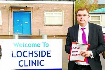 Anger at dental clinic closure plans