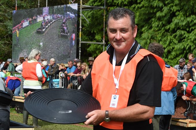 gold panning 2017s moffat *** Local Caption *** GOING WELL . . . John Hooper from Dumfries