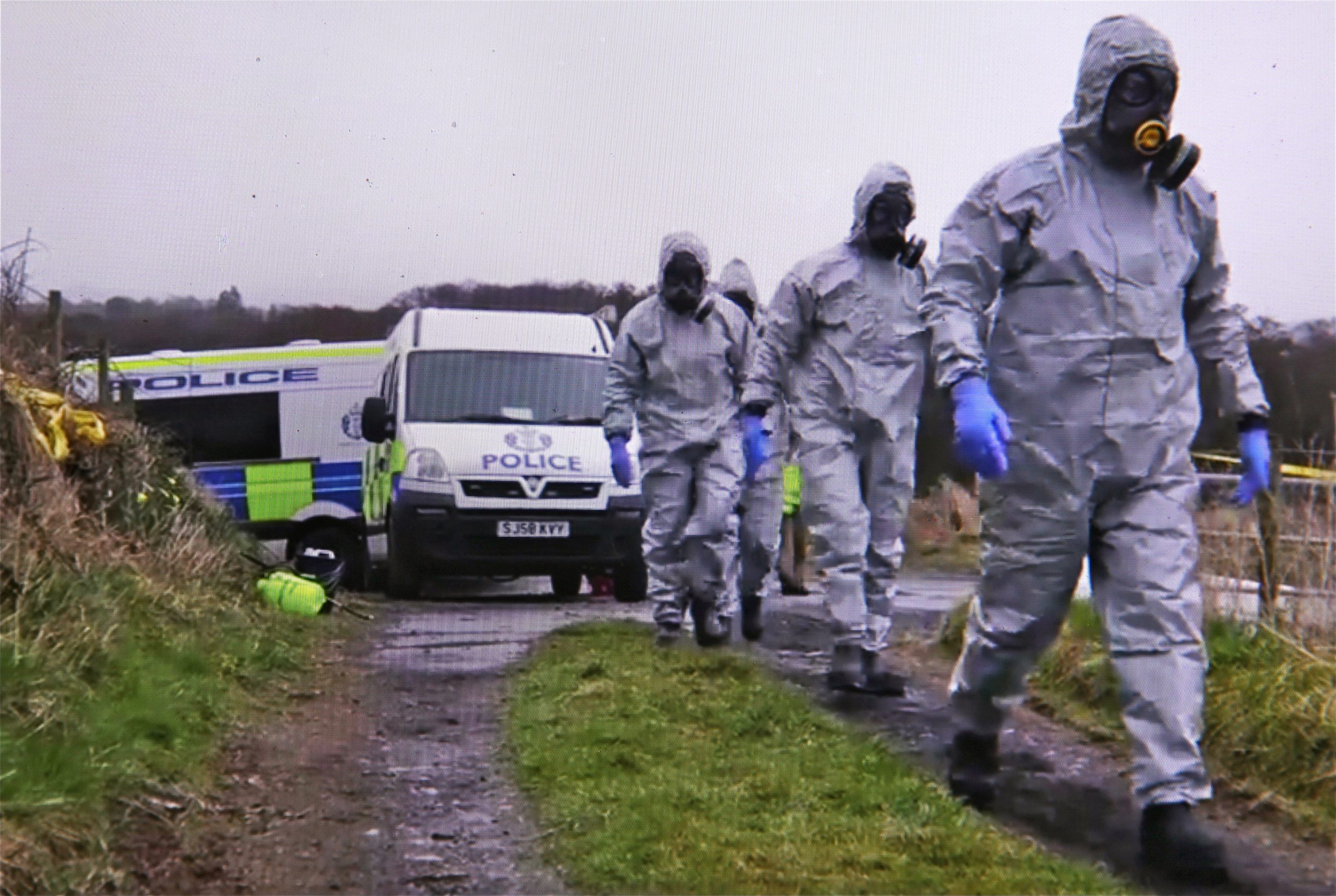 Chemical alert cottage death 'not suspicious'