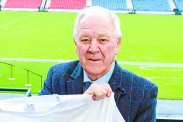 Craig Brown backs Gretna 2008