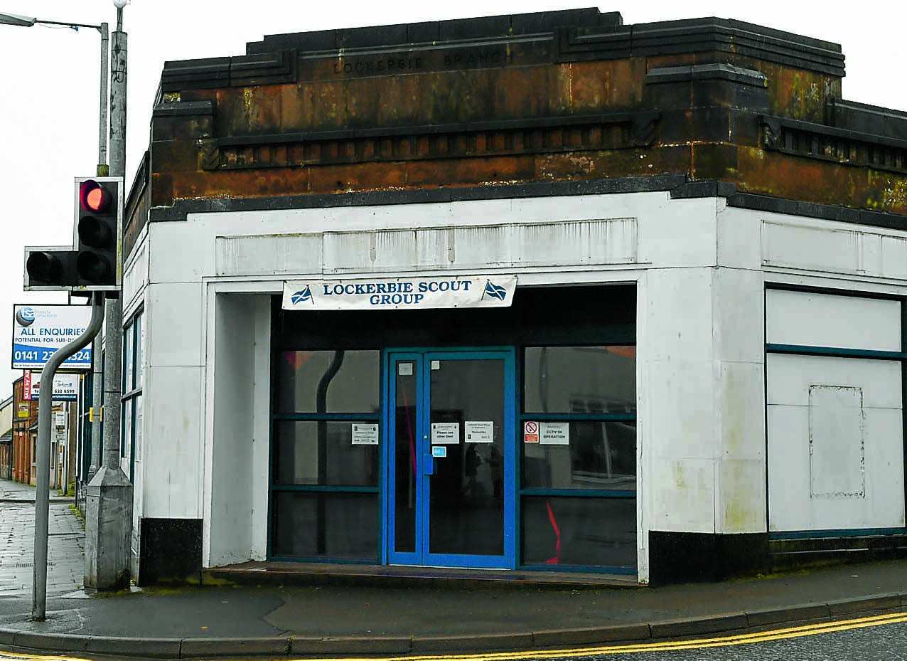 Empty shop sells for £270,000