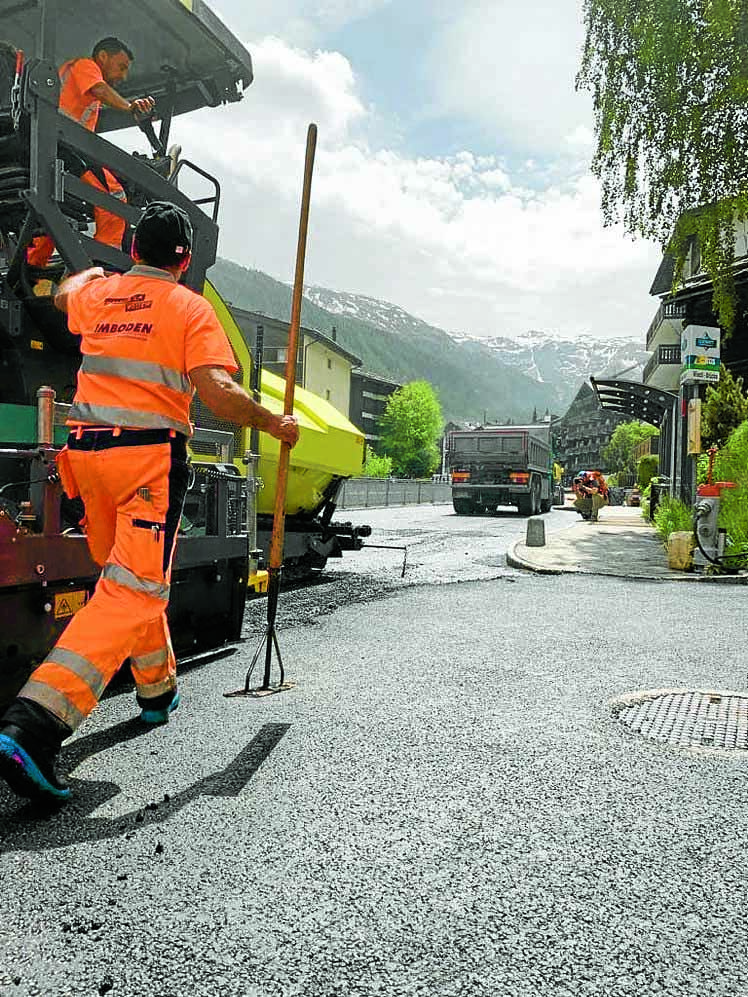 Swiss village trials plastic roads