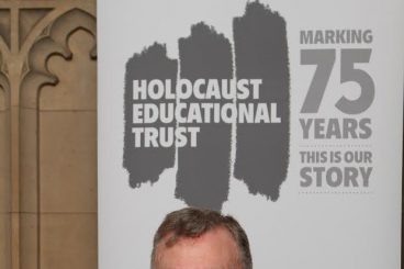 Mundell marks Holocaust Memorial Day