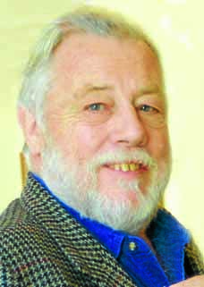 Writer hacked by online fraudsters