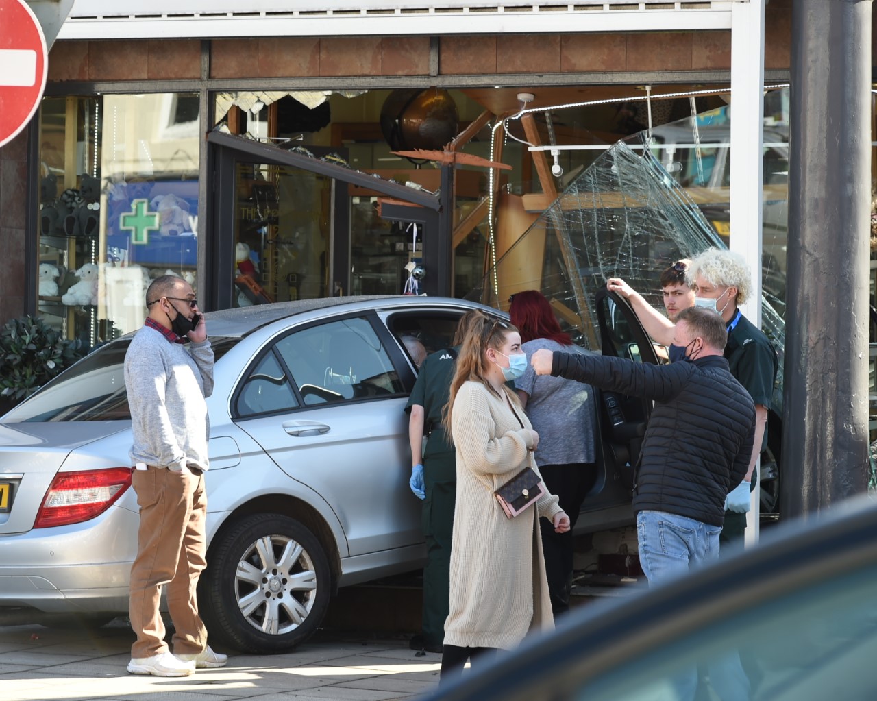 Double drama on the high street