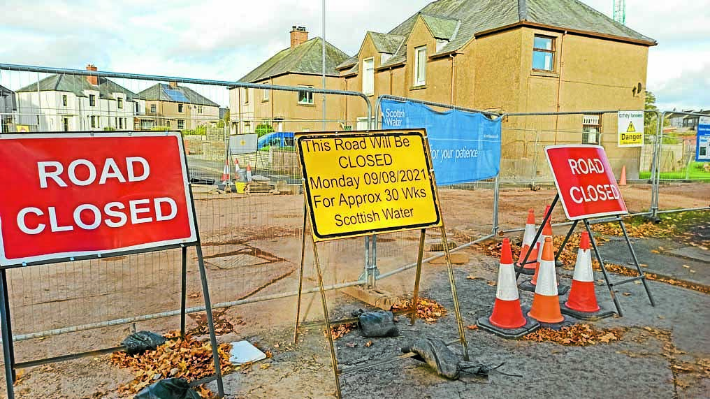 Flood scheme work cuts off business