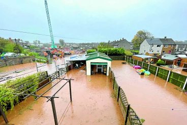 ‘Power of human kindness’ stopped floods