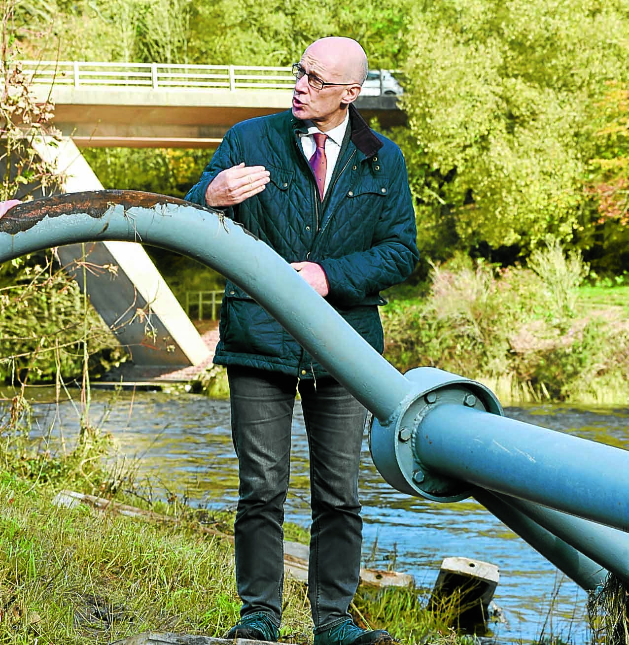 Swinney promise on Annan bridges