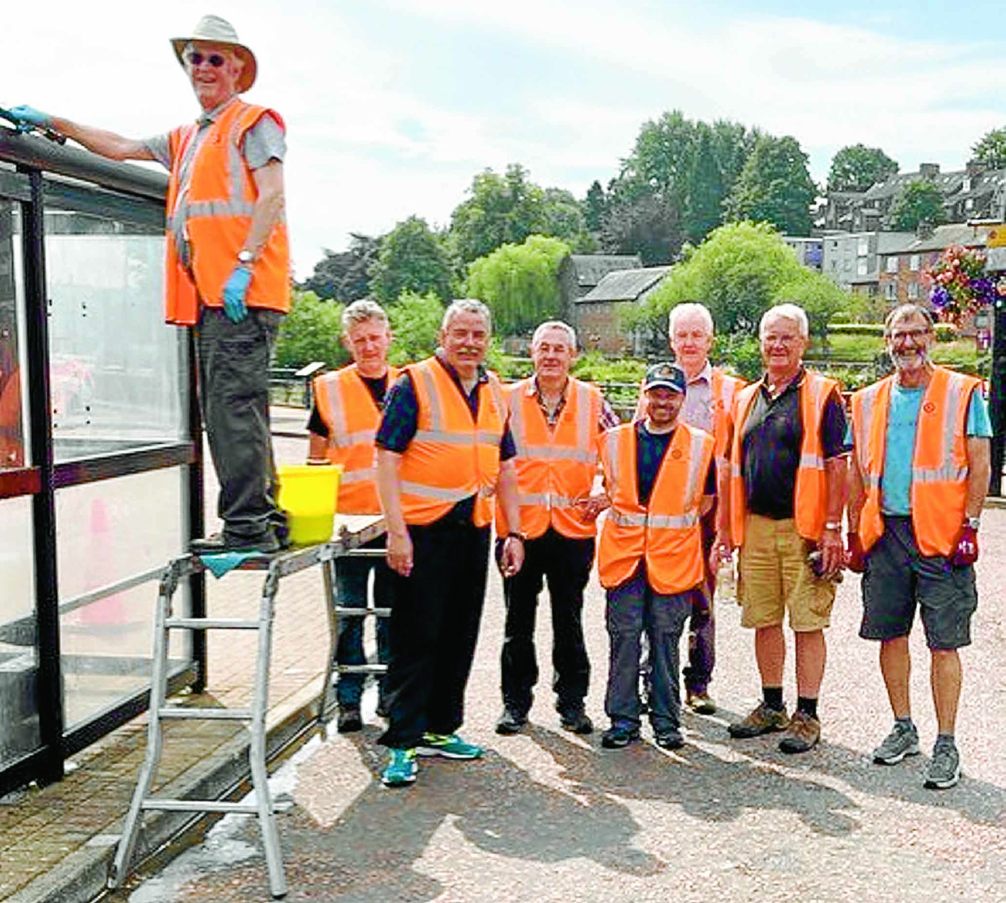 Club helps clean up the town