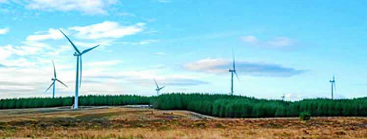 Windfarms give boosts to community groups