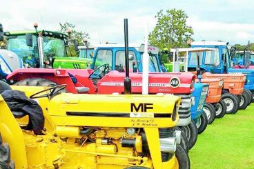 Tractor efforts raise £2105