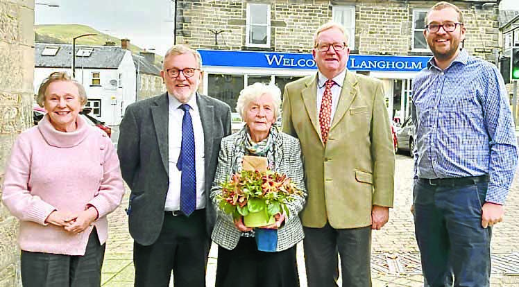 Tea tribute for well-loved Doreen