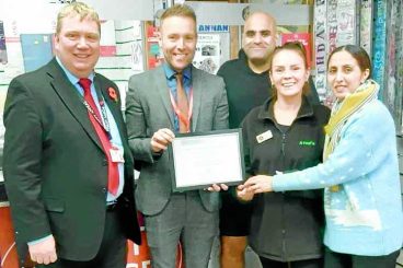 Customers praise post office team