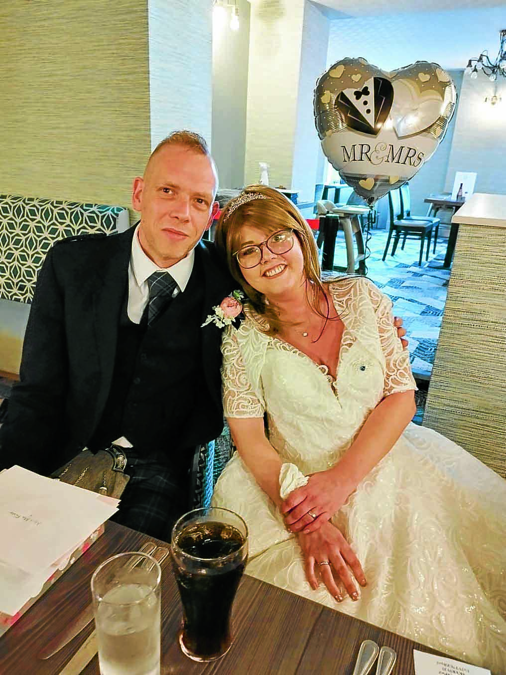 Bride thanks town for wedding support