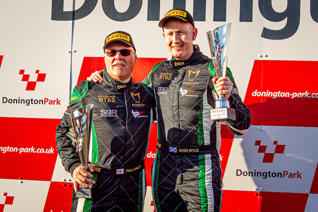 Wylie begins GT Cup title quest with double podium