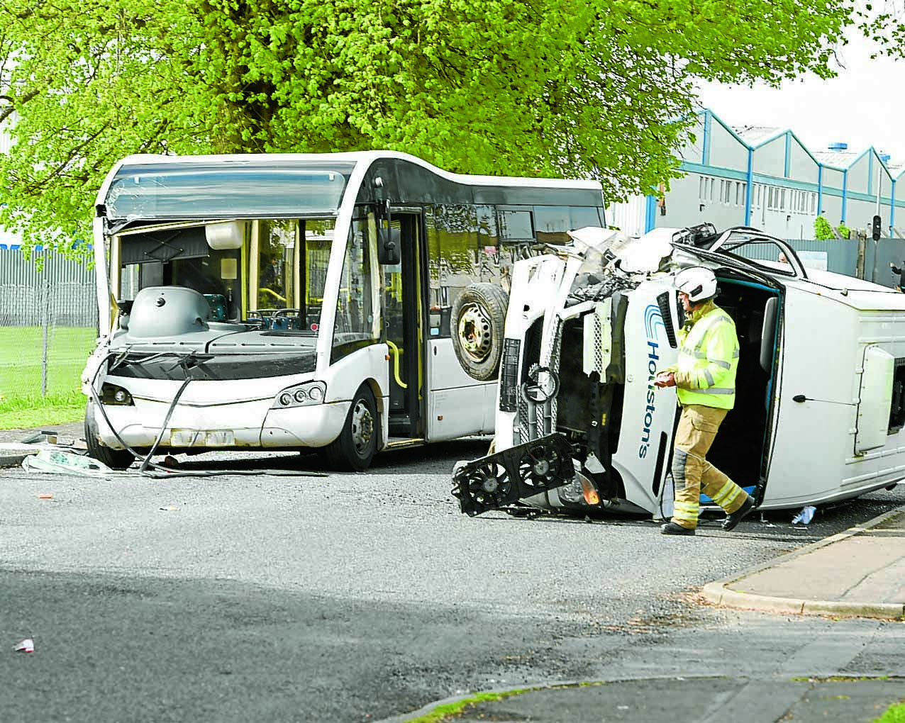 Drivers hurt in buses crash