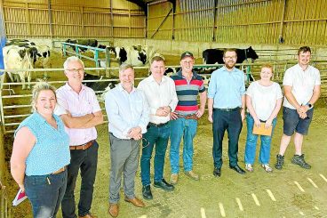 Farming family hosts MSPs