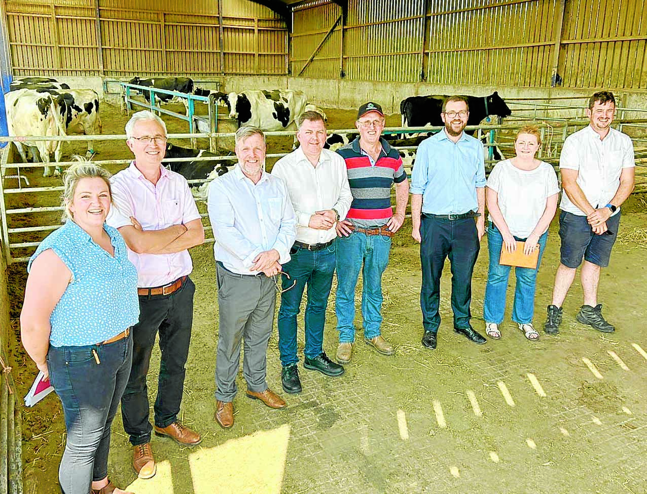 Farming family hosts MSPs