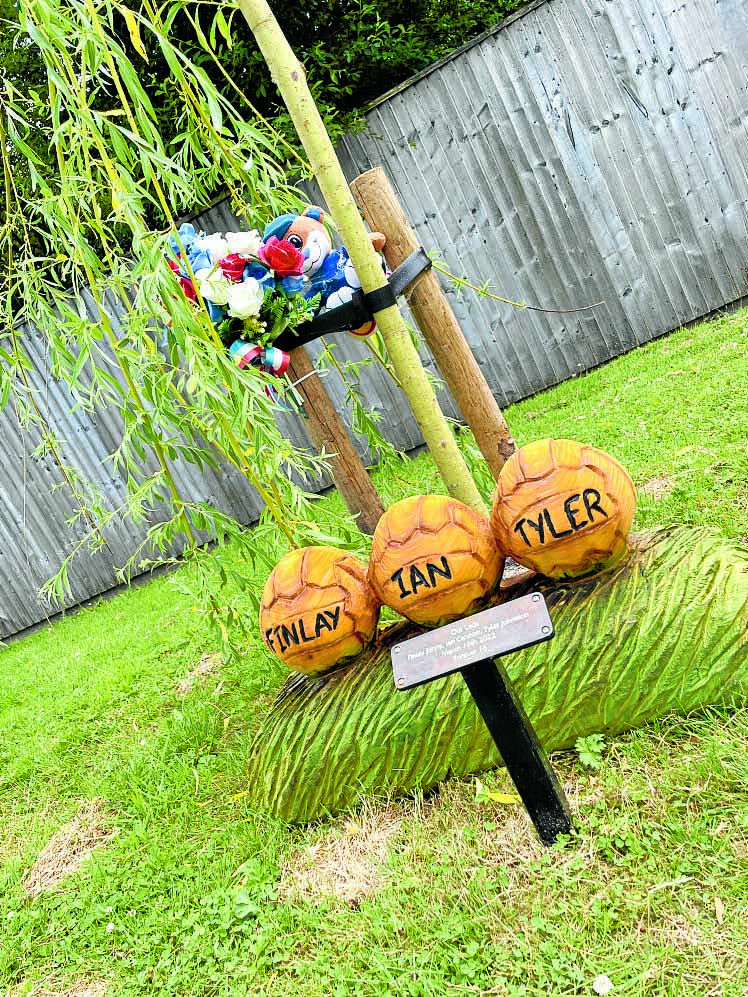 Jack’s tree tribute to teen trio