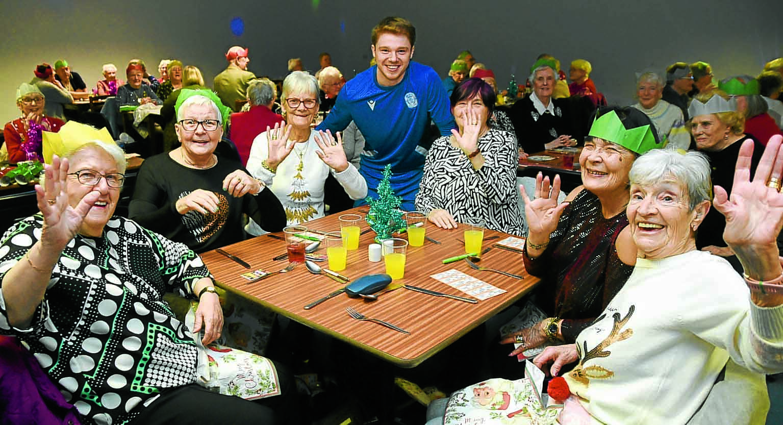 Players serve up Christmas dinner!