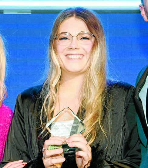 Lori praised for social work efforts