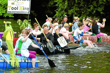 Ready, set, go - AROM raft race is back!