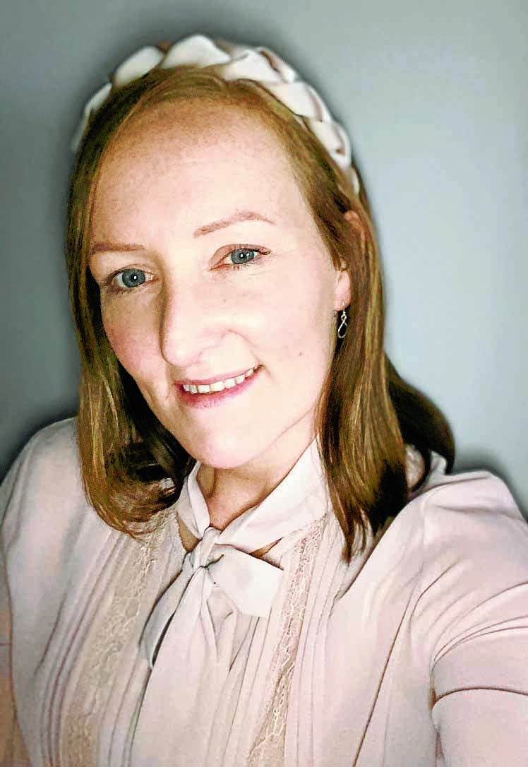 Sarah offers support to cancer patients
