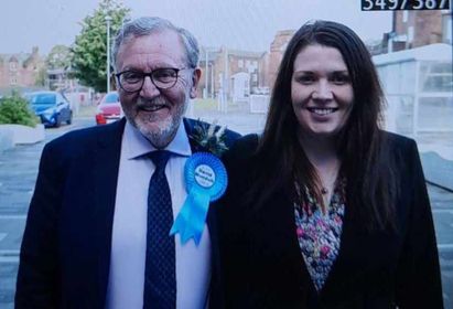 Torymendous night for Mundell